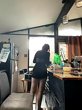 XXlolaXX online show from 10.11.25