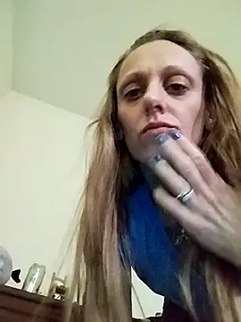 Snapshot of eatmeplease44 chatting on 11.20.25 eatmeplease44 online show from 11.20.25