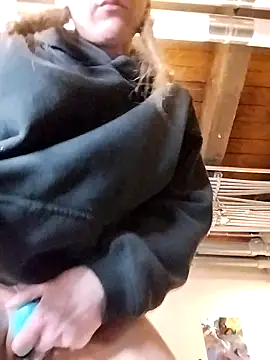 eatmeplease44 online show from 03.12.26