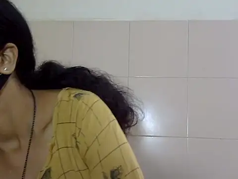Indian Horny Wife online show from 09.18.25
