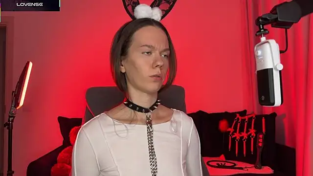 DivineBite online show from 11.02.25