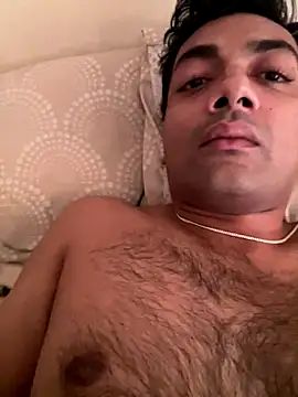 Snapshot of BritKink chatting on 09.19.25 BritKink online show from 09.19.25