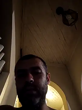 skypemarktt13 online show from 12.20.25