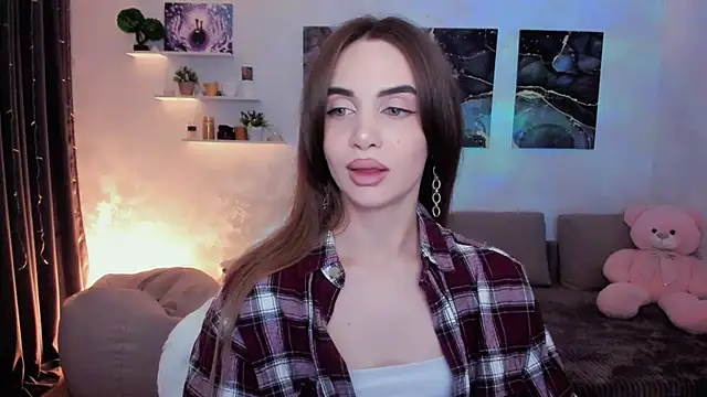 Snapshot of aPieceOfJoy chatting on 12.02.25 aPieceOfJoy online show from 12.02.25