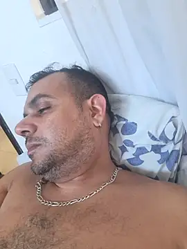 Snapshot of Ben_joseph1976 chatting on 12.29.24 Ben joseph1976 online show from 12.29.24