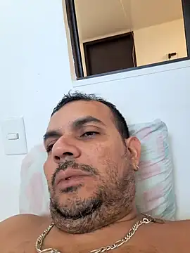 Snapshot of Ben_joseph1976 chatting on 01.06.25 Ben joseph1976 online show from 01.06.25