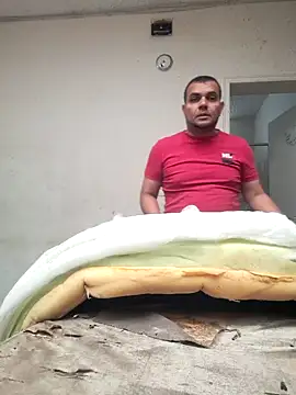 Snapshot of Ben_joseph1976 chatting on 09.29.25 Ben joseph1976 online show from 09.29.25