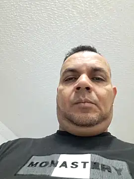 Snapshot of Ben_joseph1976 chatting on 11.27.25 Ben joseph1976 online show from 11.27.25