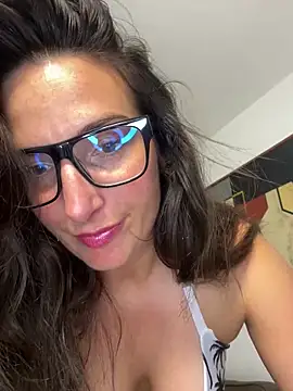 Snapshot of Thescorpionfr chatting on 03.03.25 Thescorpionfr online show from 03.03.25