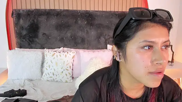 Karlagonzales  online show from 05.09.26