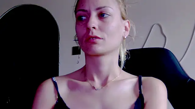 karo123421 online show from 11.15.25