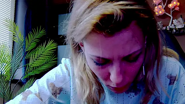 karo123421 online show from 12.20.25