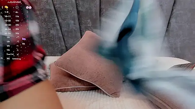 Snapshot of Falak_sweett_ chatting on 02.06.25 Falak sweett online show from 02.06.25