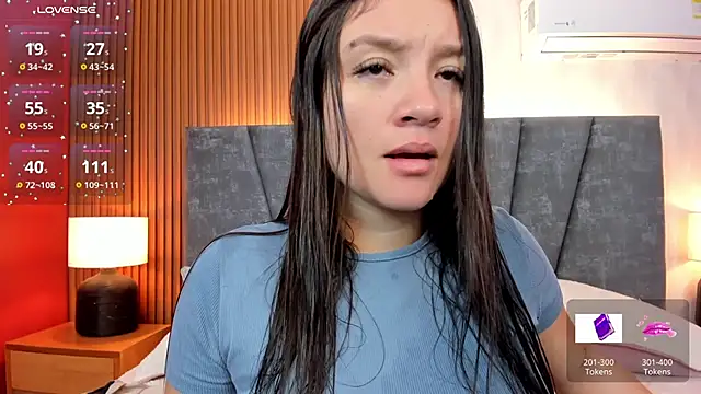 Snapshot of Falak_sweett_ chatting on 11.21.25 Falak sweett online show from 11.21.25