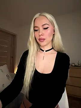 xDinnax online show from 11.07.25