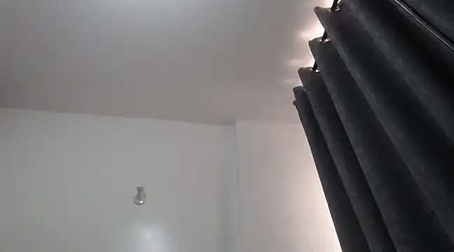 peeky pinky online show from 02.04.25