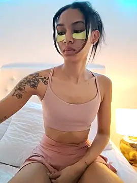 Leaberry online show from 02.24.26