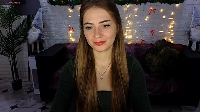 Adelyna Bird online show from 01.04.25