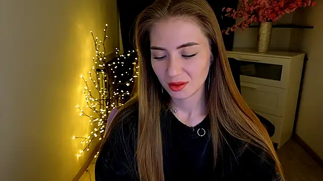 Snapshot of Adelyna_Bird chatting on 04.17.26 Adelyna Bird online show from 04.17.26