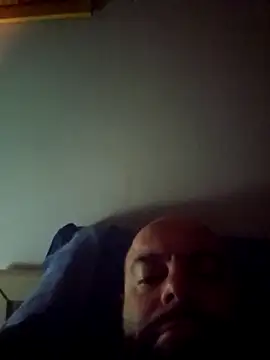 Snapshot of Dolceporco19 chatting on 10.18.25 Dolceporco19 online show from 10.18.25