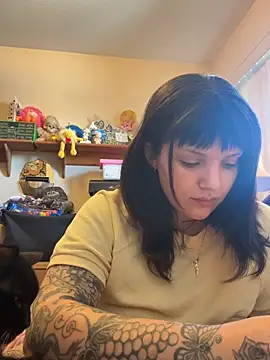 SweetMaisie online show from 05.12.26