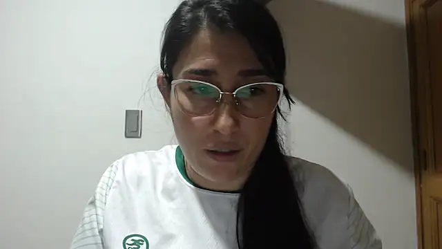 andreaisis2 online show from 04.15.26