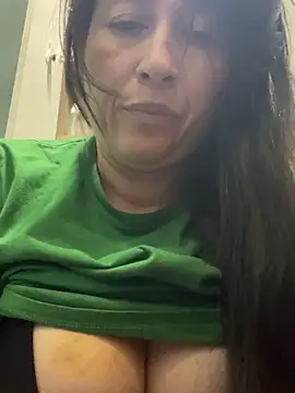 andreaisis2 online show from 04.16.26