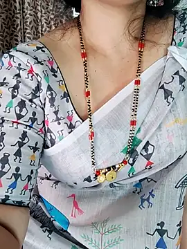 Indian desi wife online show from 03.05.25