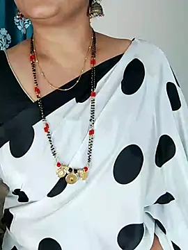 Indian desi wife online show from 09.15.25