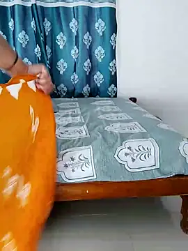 Indian desi wife online show from 10.03.25