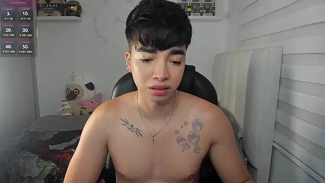 santy7v7 online show from 02.28.26