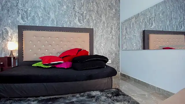 Lia sarahi online show from 03.08.25