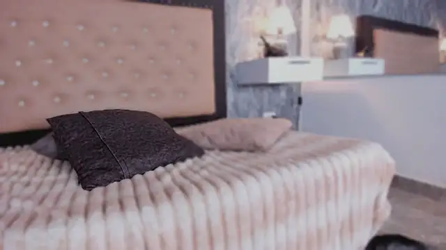 Lia sarahi online show from 11.14.25