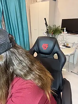 Snapshot of DienkaGreen chatting on 01.18.26 DienkaGreen online show from 01.18.26