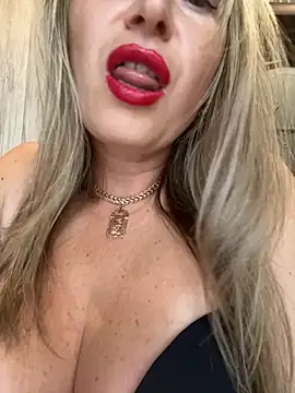 Kittenforyou online show from 09.20.25