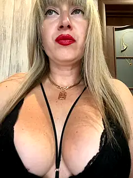 Kittenforyou online show from 09.30.25