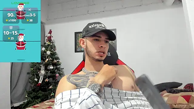 Snapshot of freestyle_blake1 chatting on 12.28.24 freestyle blake1 online show from 12.28.24