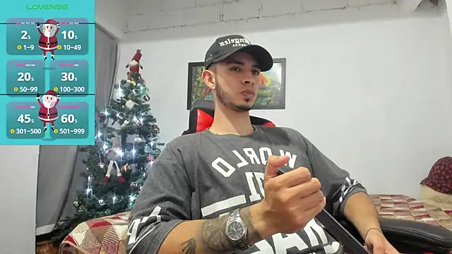 Snapshot of freestyle_blake1 chatting on 12.29.24 freestyle blake1 online show from 12.29.24