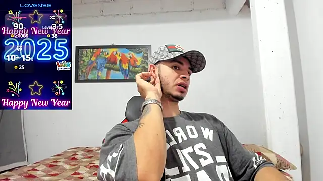 Snapshot of freestyle_blake1 chatting on 01.13.25 freestyle blake1 online show from 01.13.25