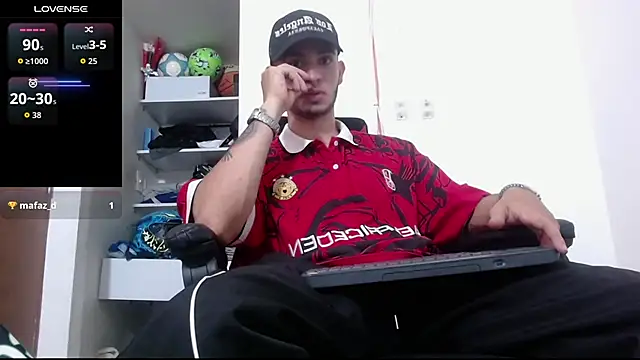 Snapshot of freestyle_blake1 chatting on 09.08.25 freestyle blake1 online show from 09.08.25