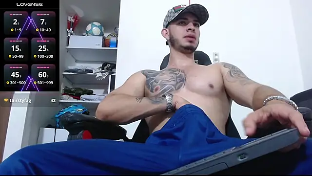 Snapshot of freestyle_blake1 chatting on 10.29.25 freestyle blake1 online show from 10.29.25