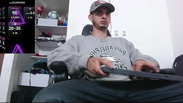 Snapshot of freestyle_blake1 chatting on 11.03.25 freestyle blake1 online show from 11.03.25