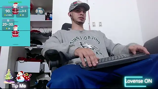 Snapshot of freestyle_blake1 chatting on 12.02.25 freestyle blake1 online show from 12.02.25