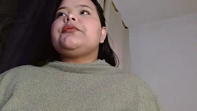 Snapshot of sexychubby___ chatting on 12.17.24 sexychubby    online show from 12.17.24