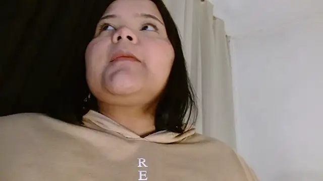 Snapshot of sexychubby___ chatting on 01.04.25 sexychubby    online show from 01.04.25