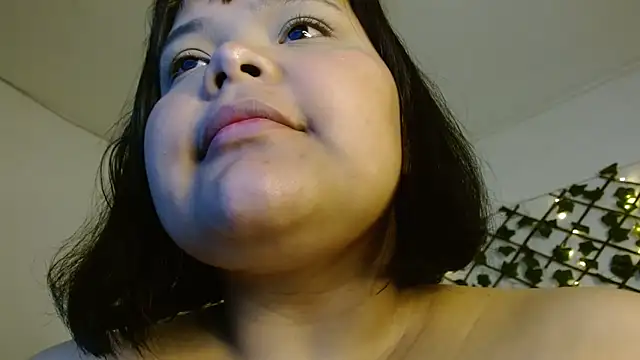 Snapshot of sexychubby___ chatting on 03.02.25 sexychubby    online show from 03.02.25