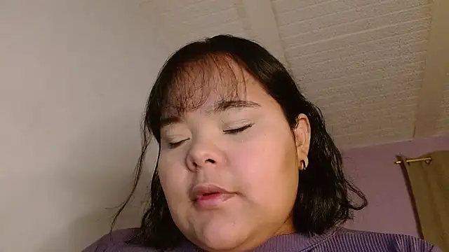 sexychubby    online show from 03.29.26