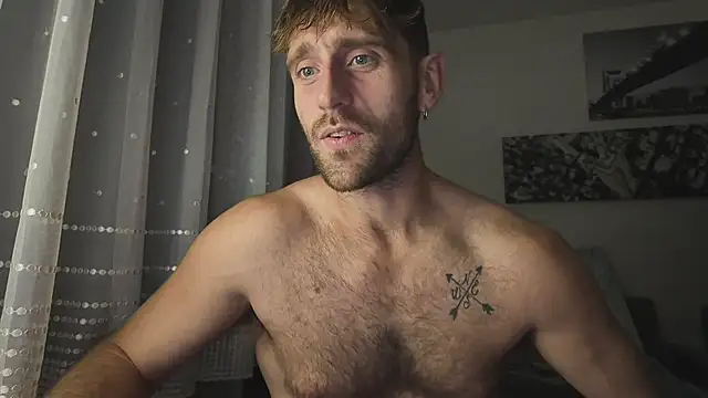 Snapshot of lukegunn chatting on 02.07.26 lukegunn online show from 02.07.26