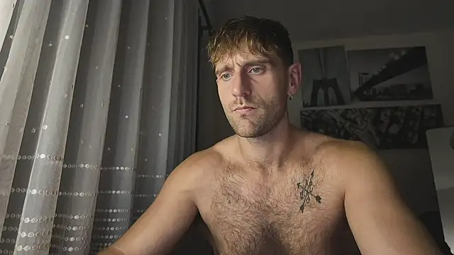 Snapshot of lukegunn chatting on 02.16.26 lukegunn online show from 02.16.26