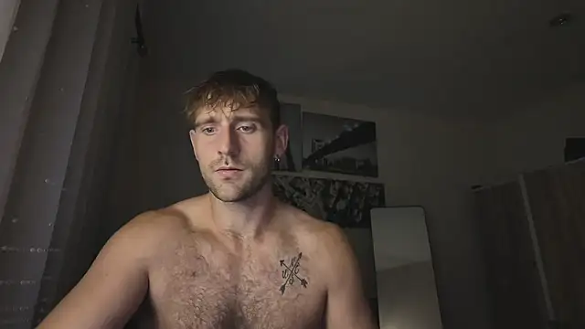 Snapshot of lukegunn chatting on 02.22.26 lukegunn online show from 02.22.26